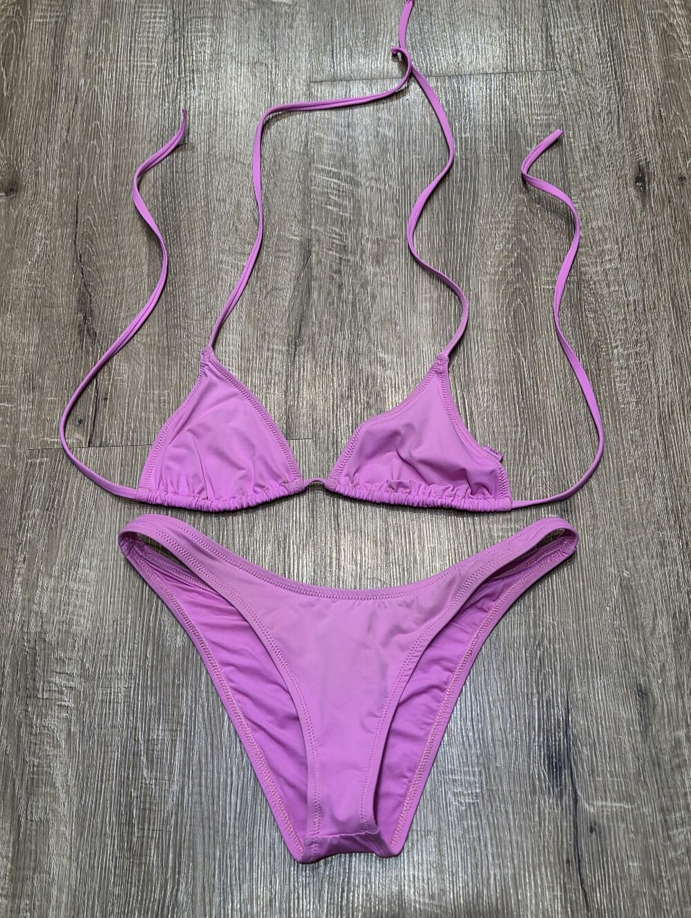 Skims Women's Pre-Owned Bikini Set Swim Wear Size Medium Pink